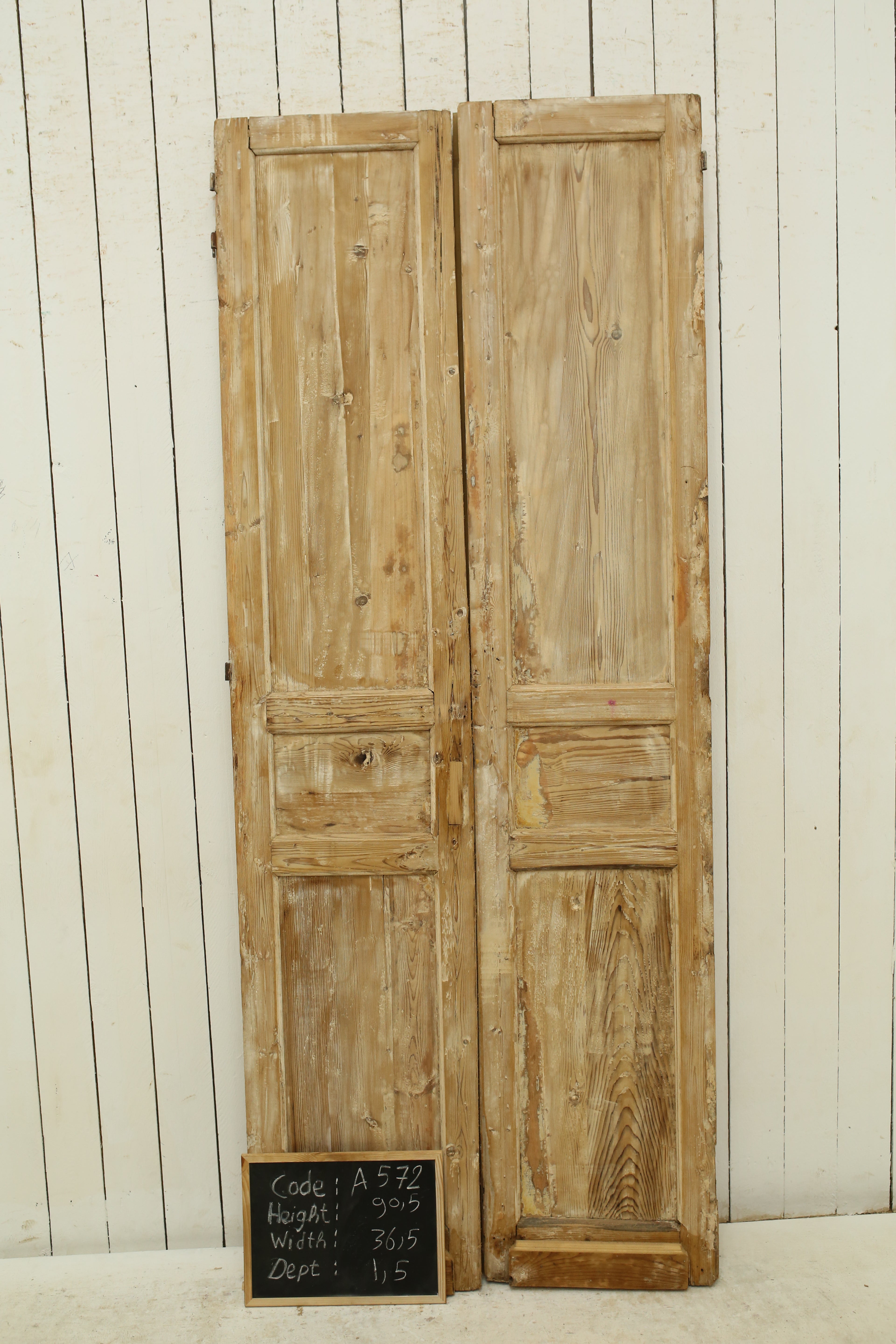 VINTAGE DBL FRENCH DOOR A572
