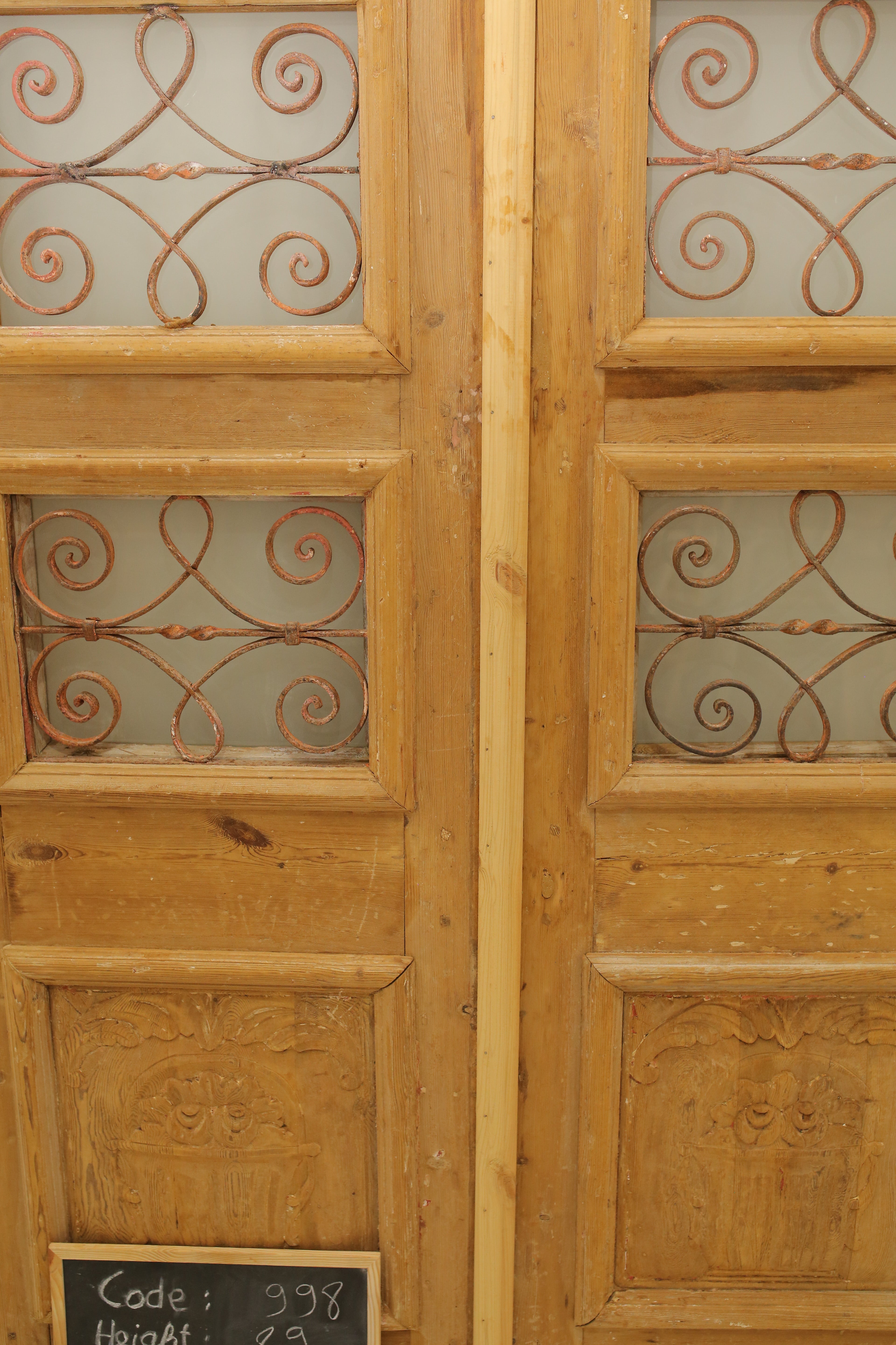 VINTAGE DBL FRENCH METAL DOOR A998