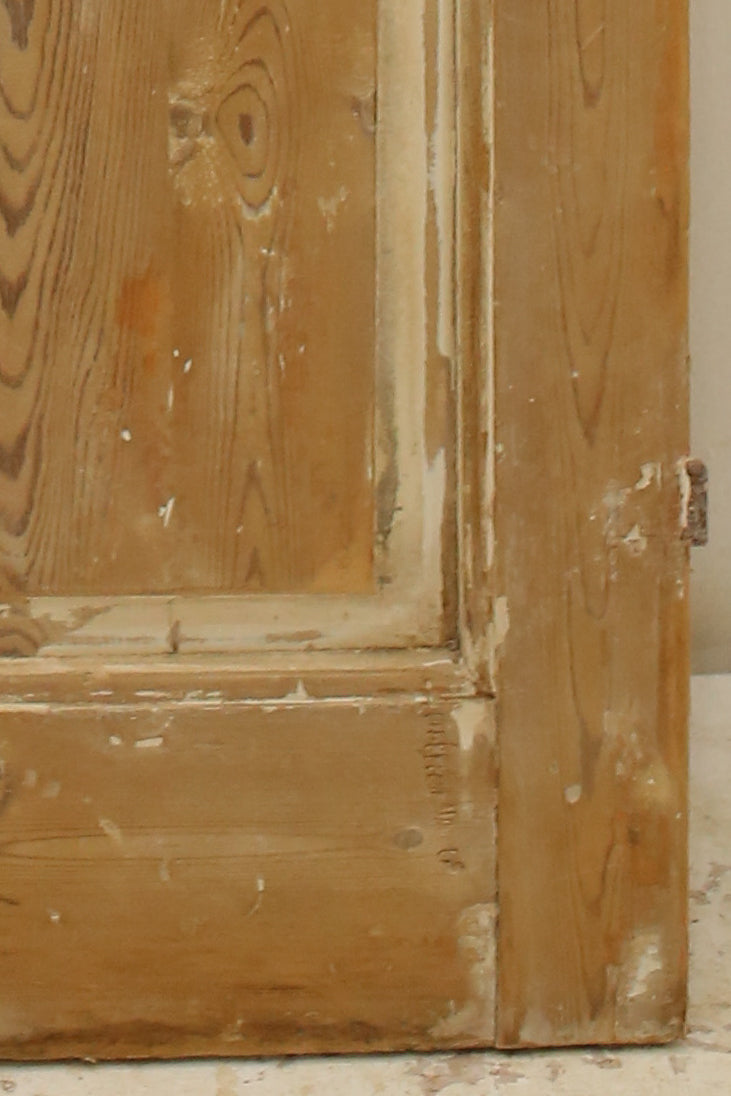 VINTAGE DBL FRENCH METAL DOOR A4