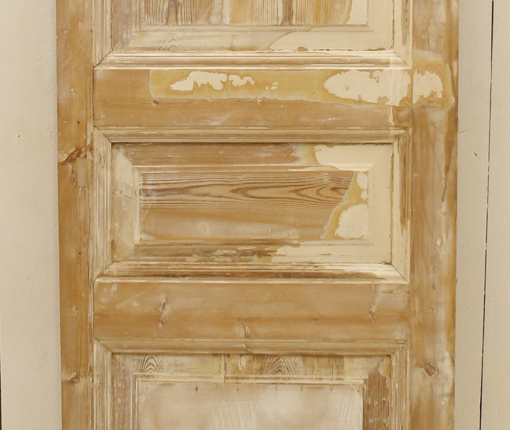 VINTAGE SINGLE DOOR A28