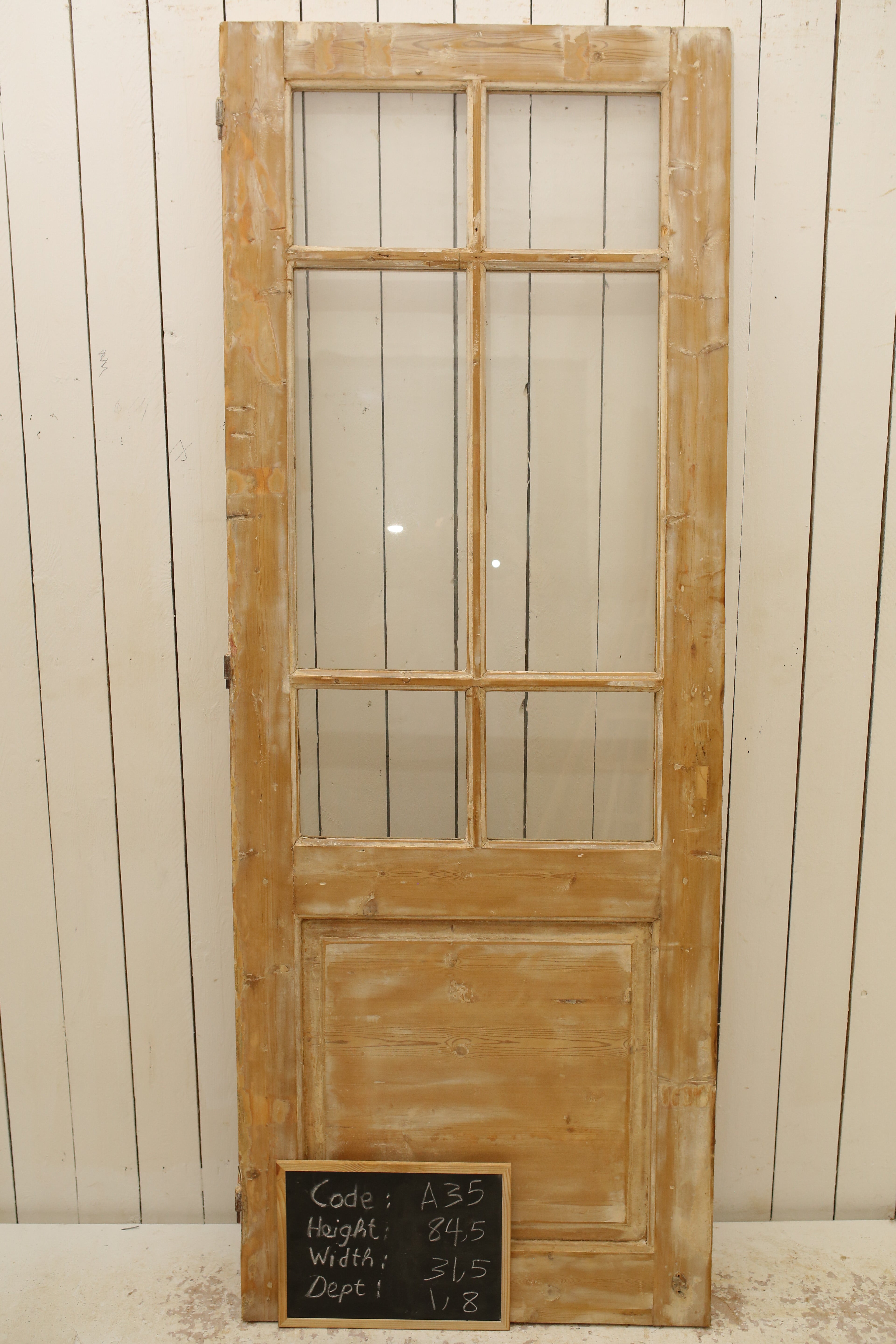 VINTAGE SINGLE GLASS DOOR A35