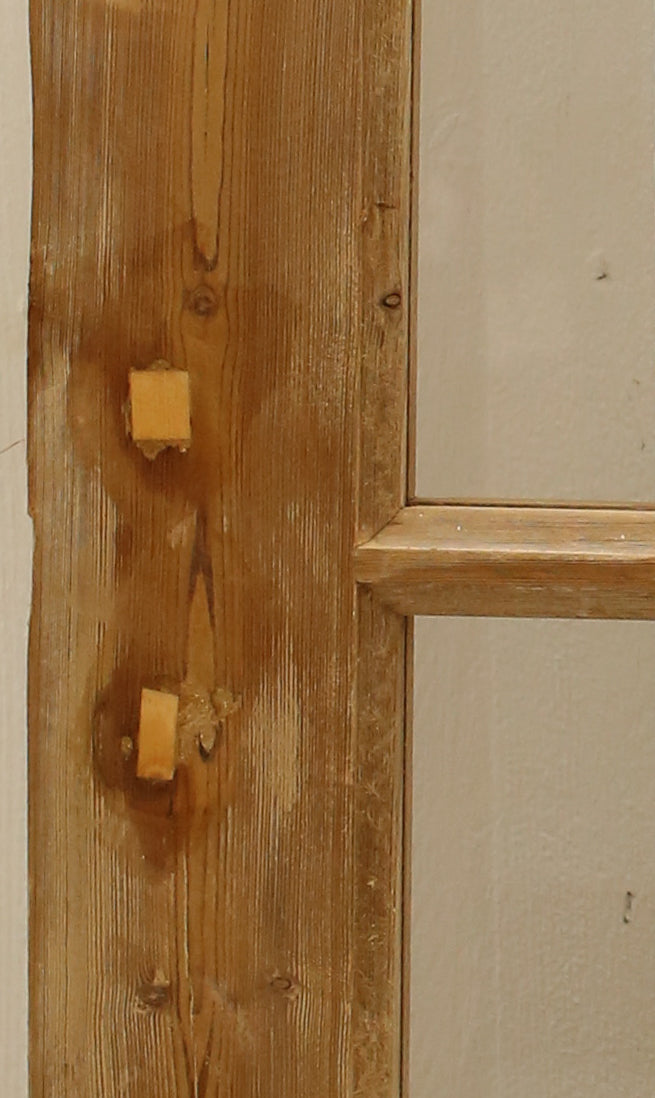 VINTAGE SINGLE GLASS DOOR A37