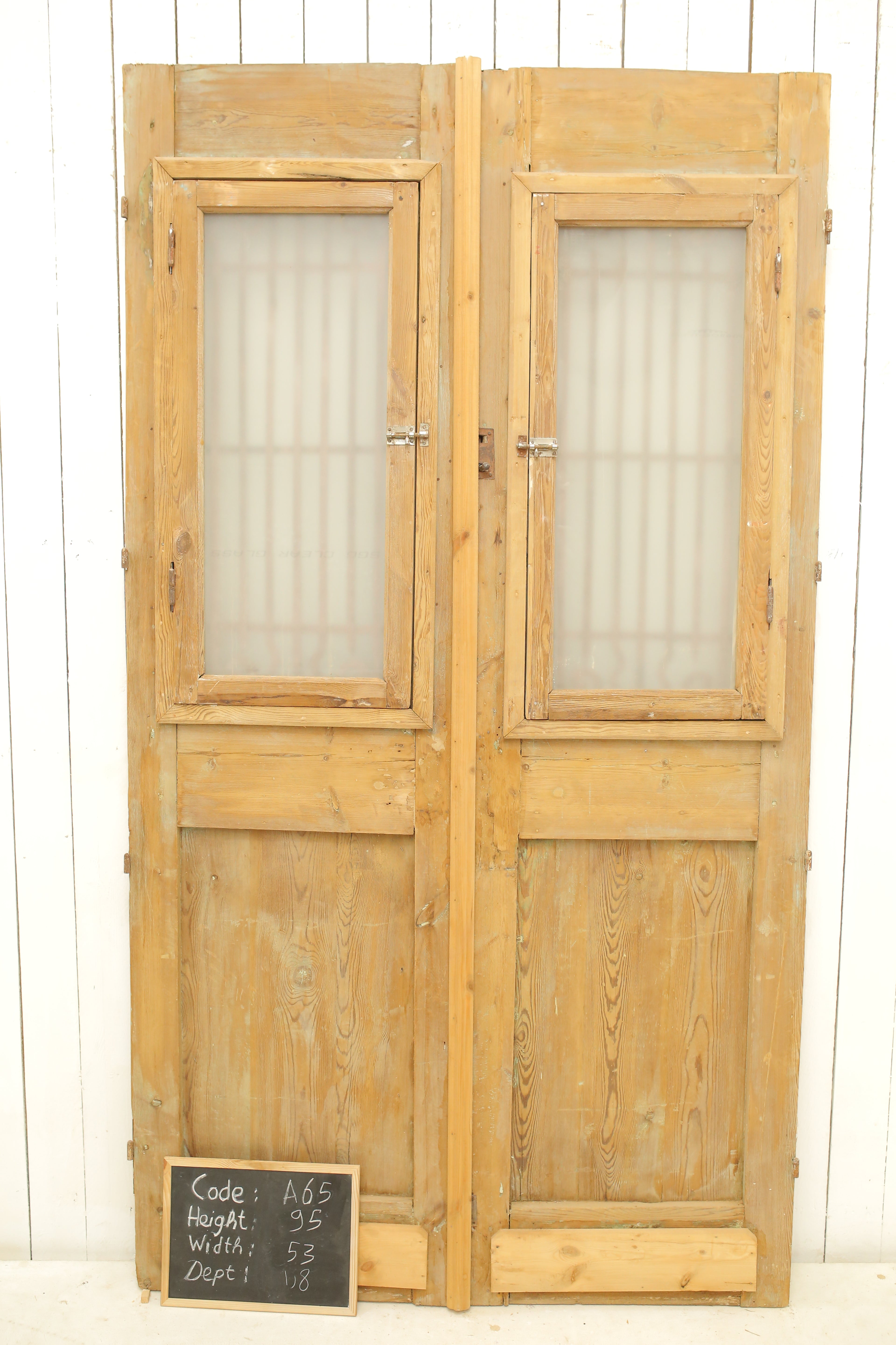 VINTAGE DBL FRENCH METAL DOOR A65