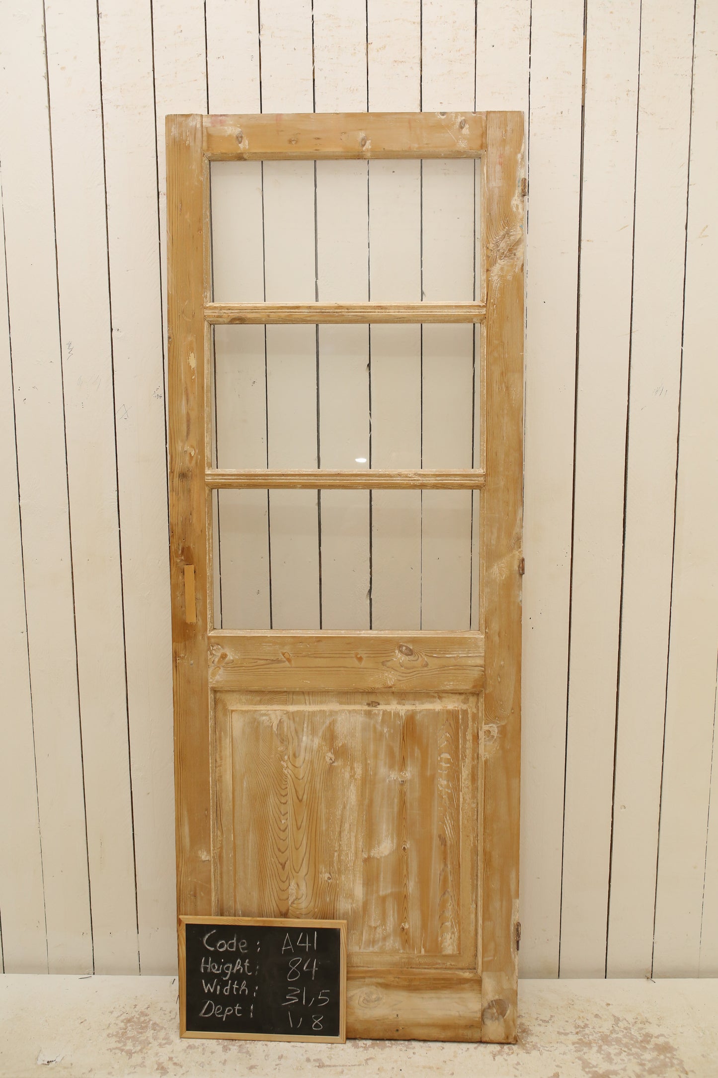 VINTAGE SINGLE GLASS DOOR A41