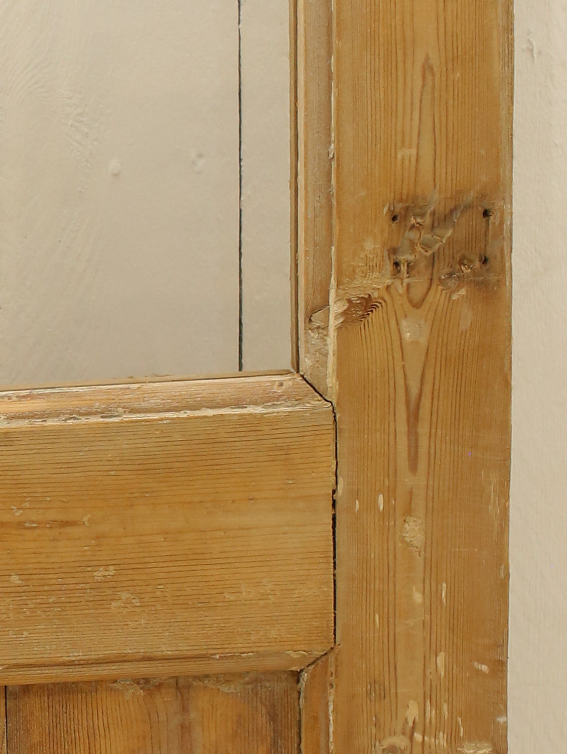 VINTAGE SINGLE GLASS DOOR A47