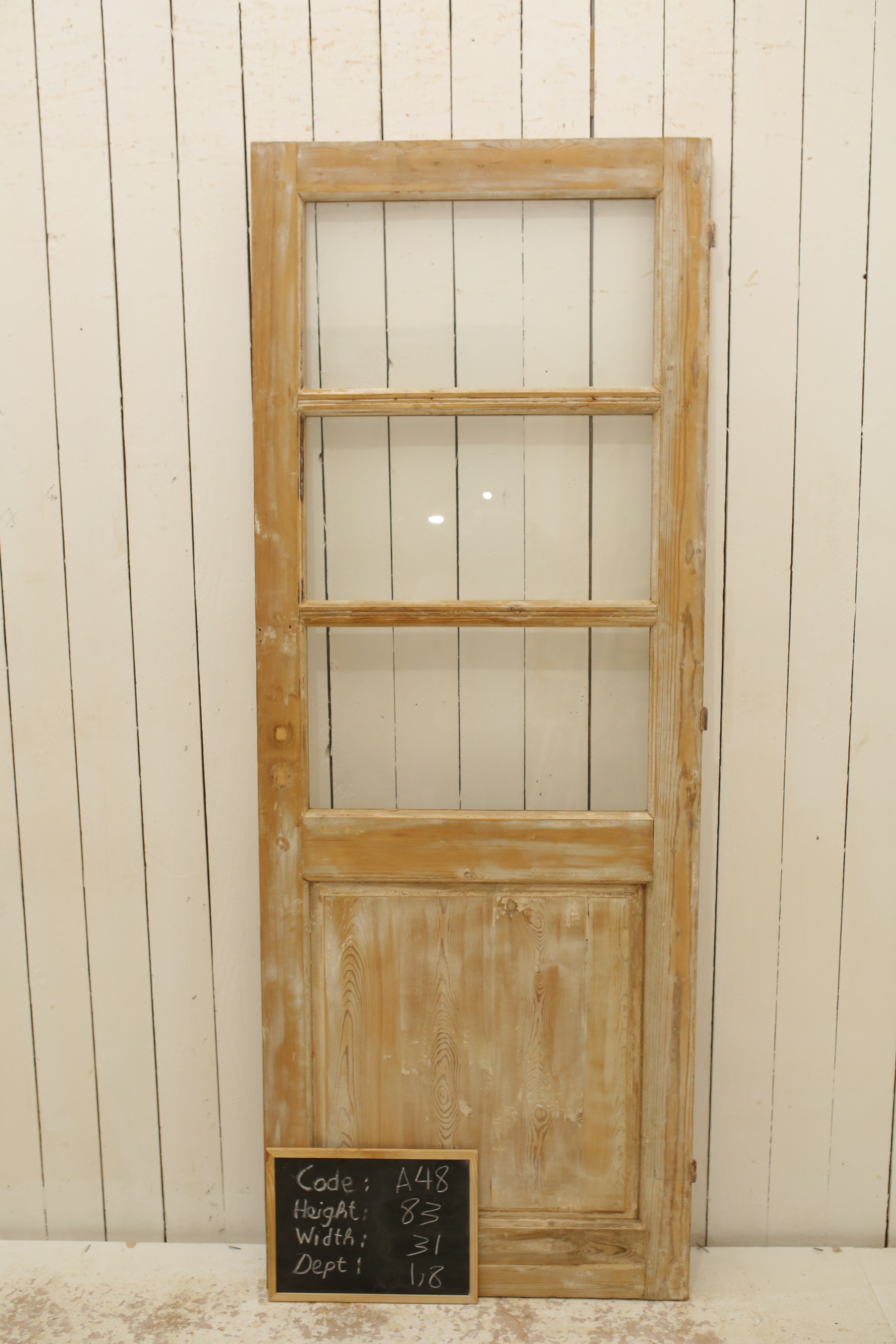 VINTAGE SINGLE GLASS DOOR A48