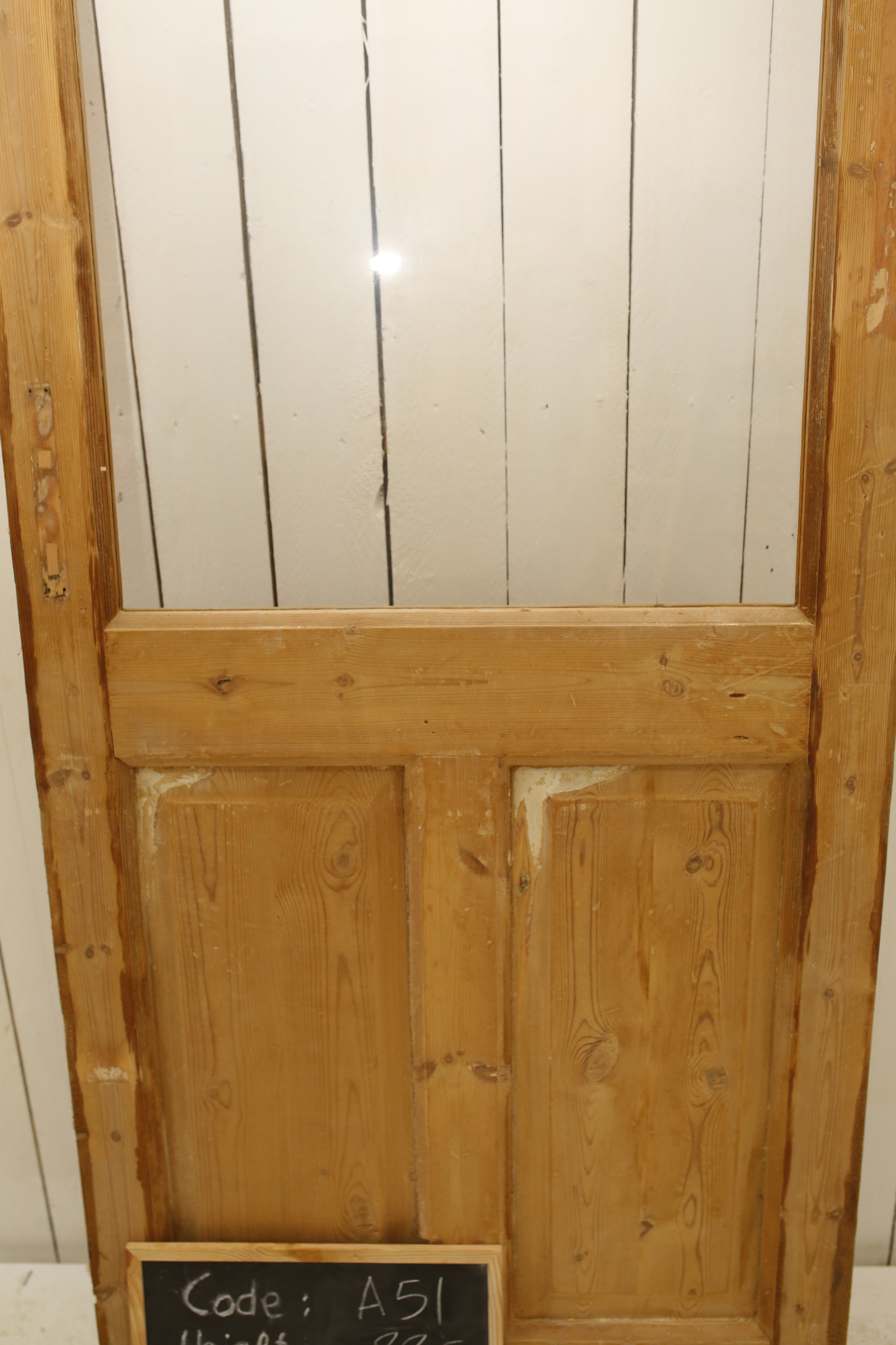 VINTAGE SINGLE GLASS DOOR A51