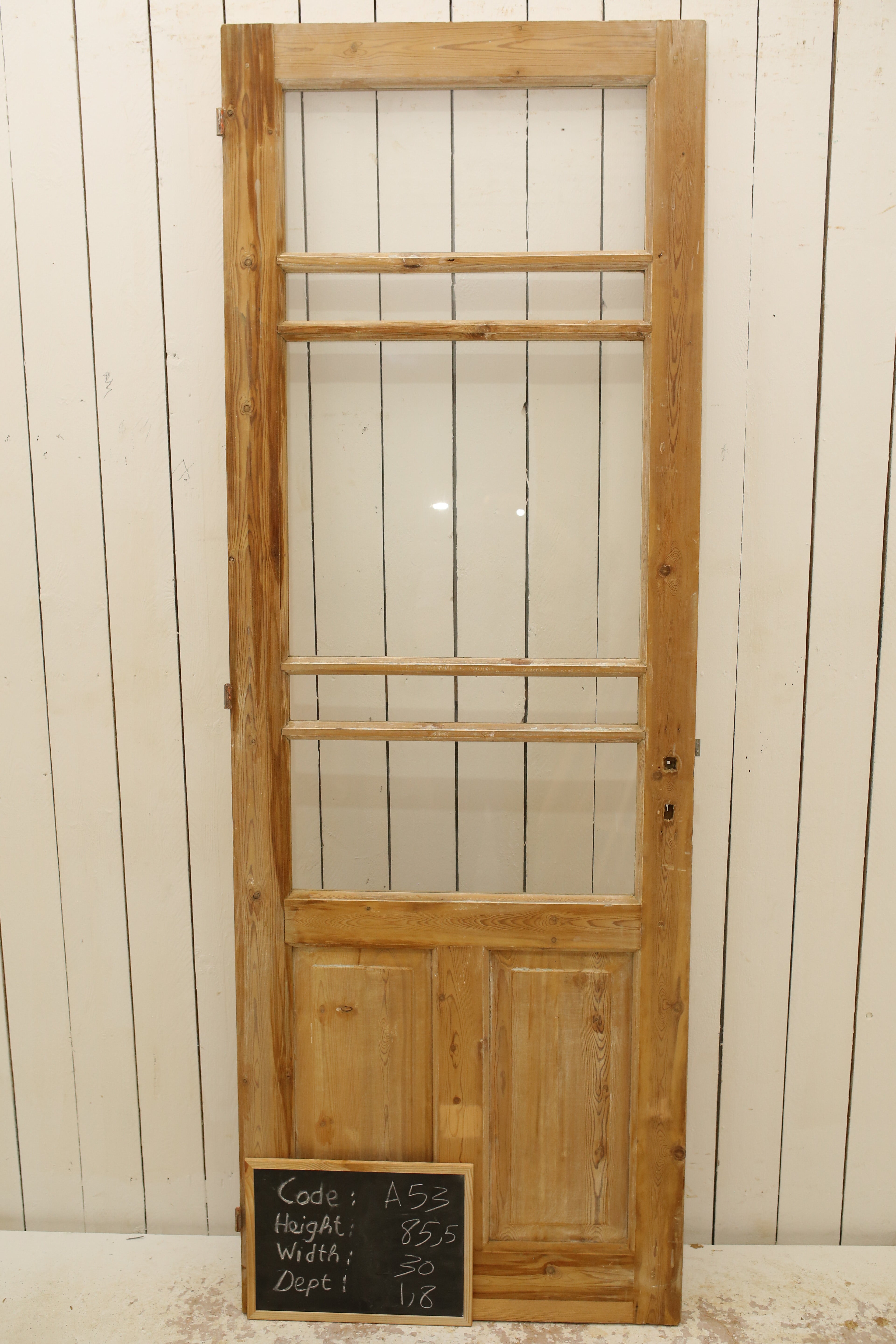 VINTAGE SINGLE GLASS DOOR A53