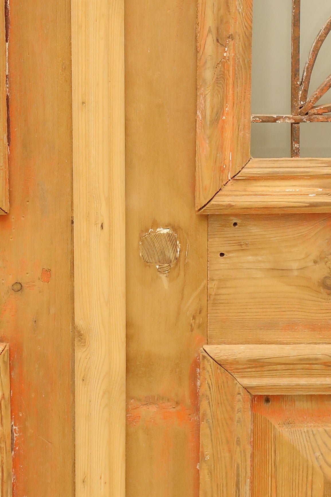 VINTAGE DBL FRENCH METAL DOOR A85