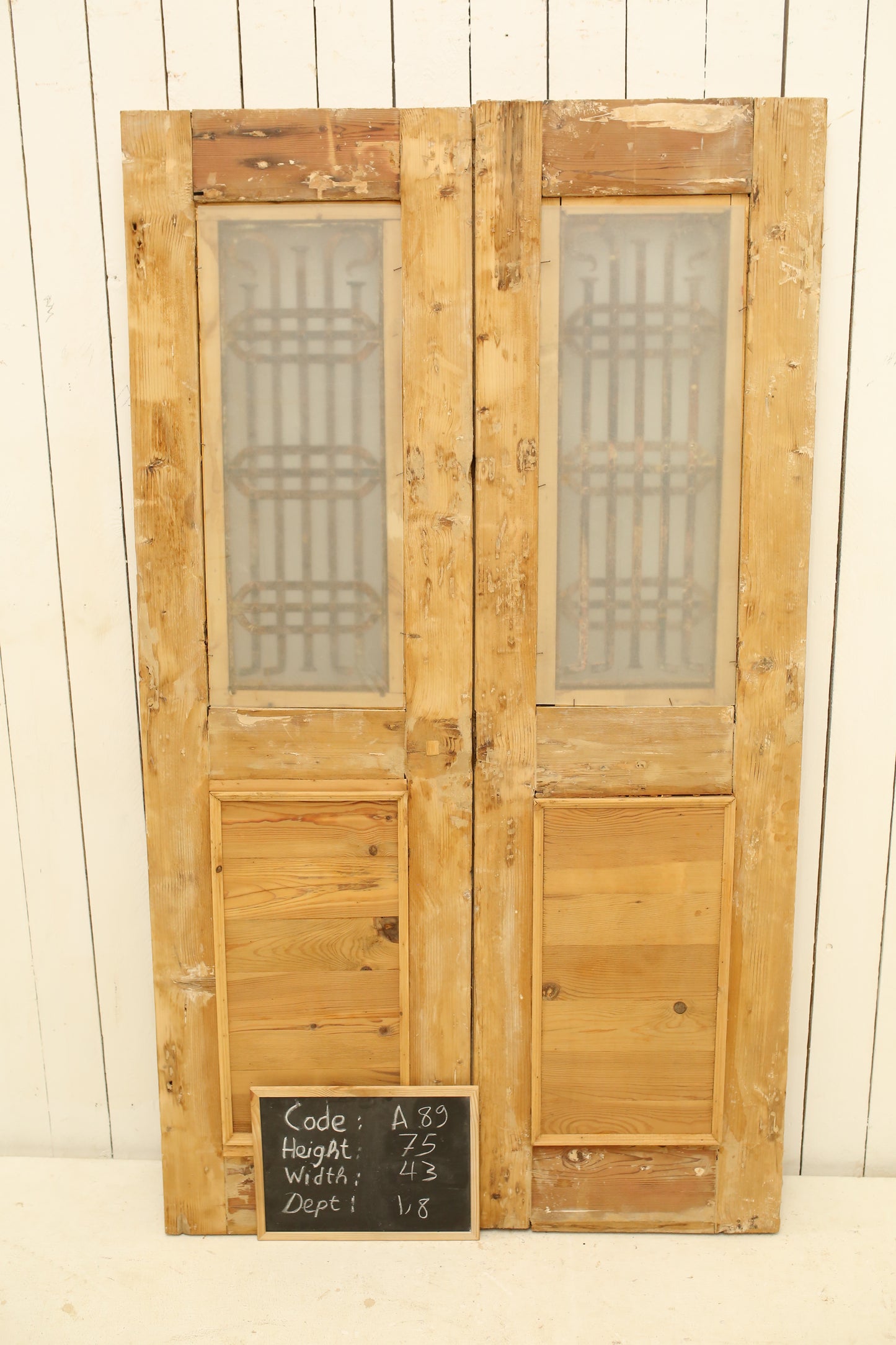 VINTAGE DBL FRENCH METAL DOOR A89