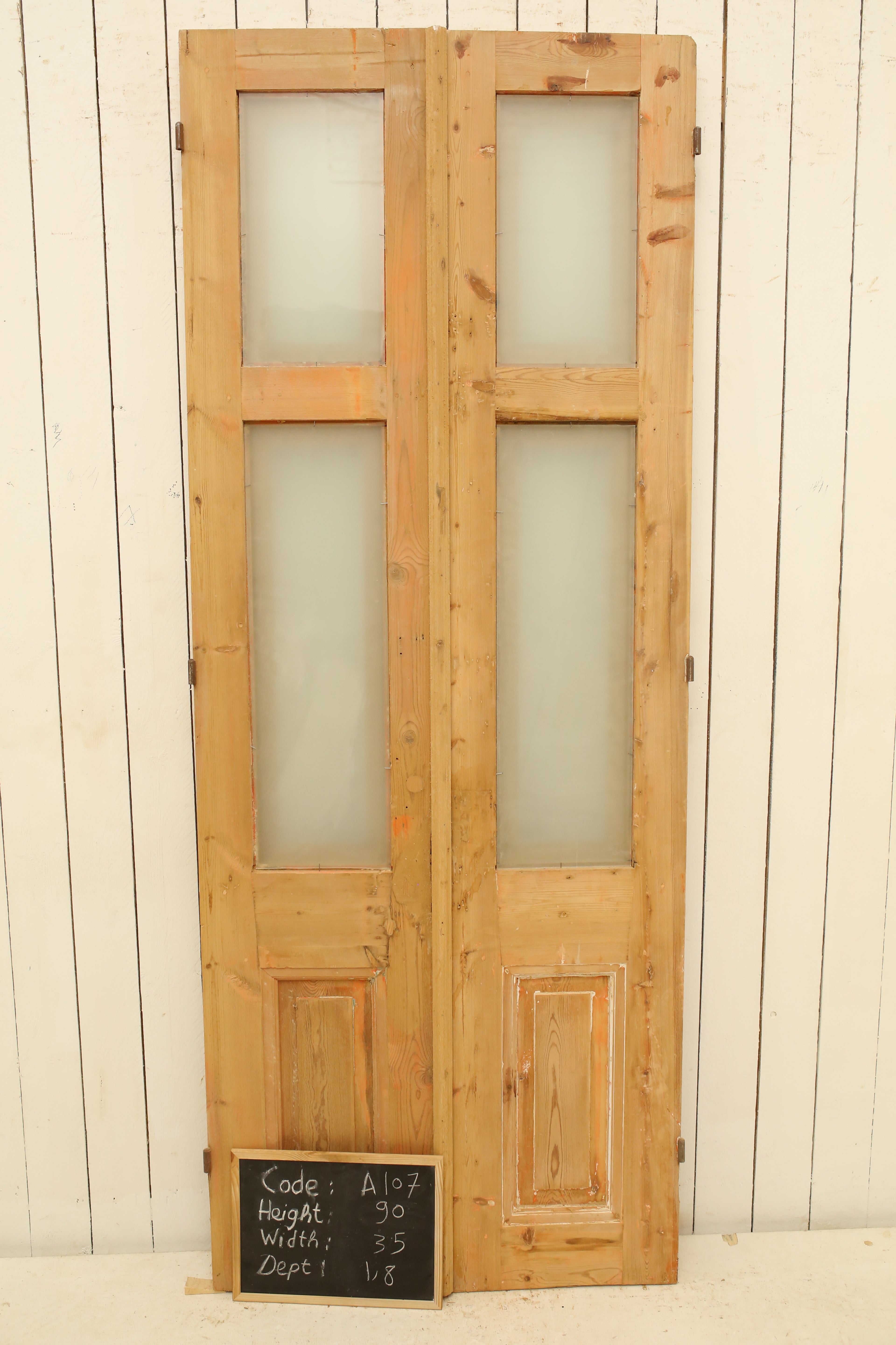 VINTAGE DBL FRENCH METAL DOOR A107