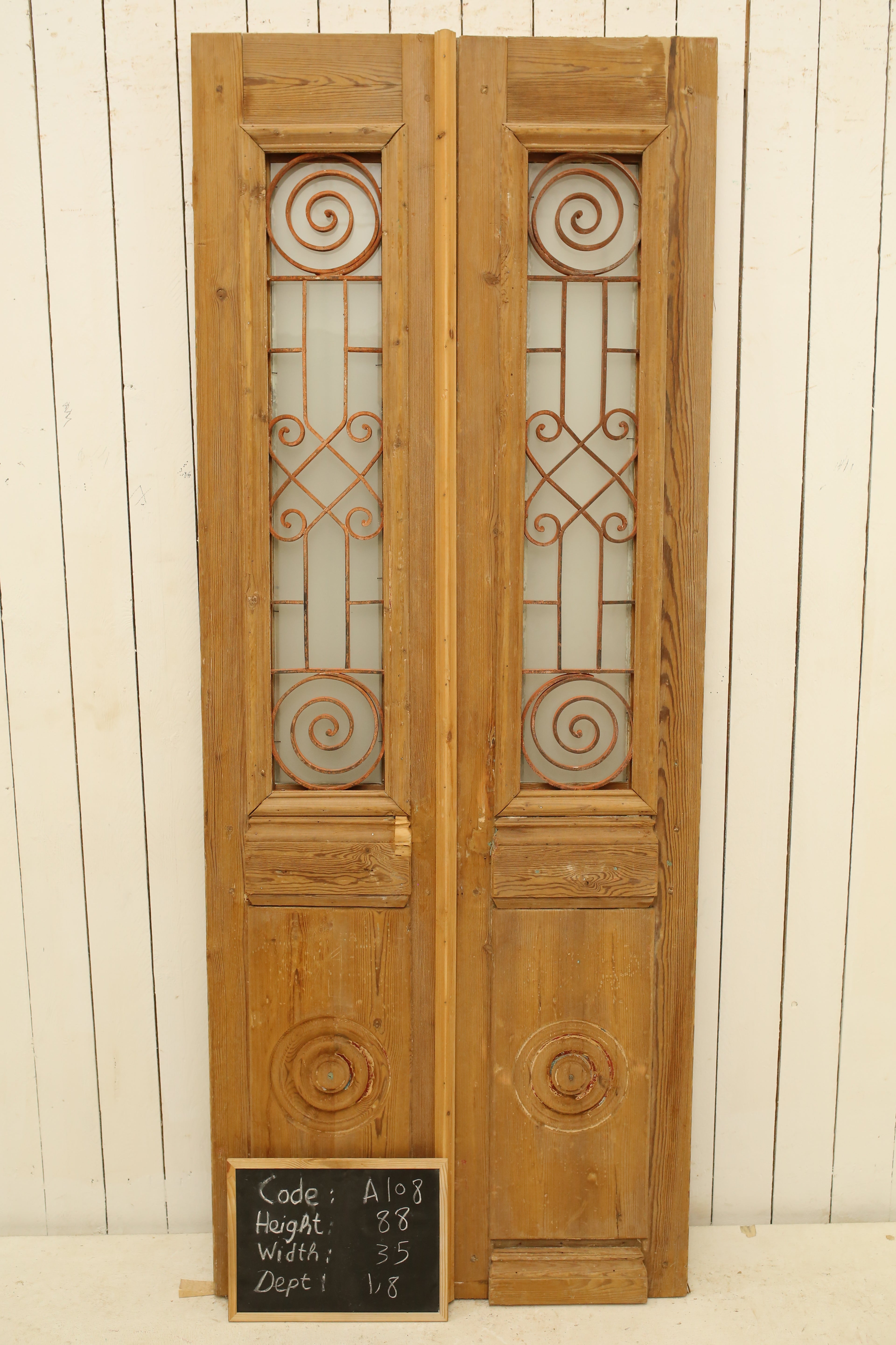 VINTAGE DBL FRENCH METAL DOOR A108