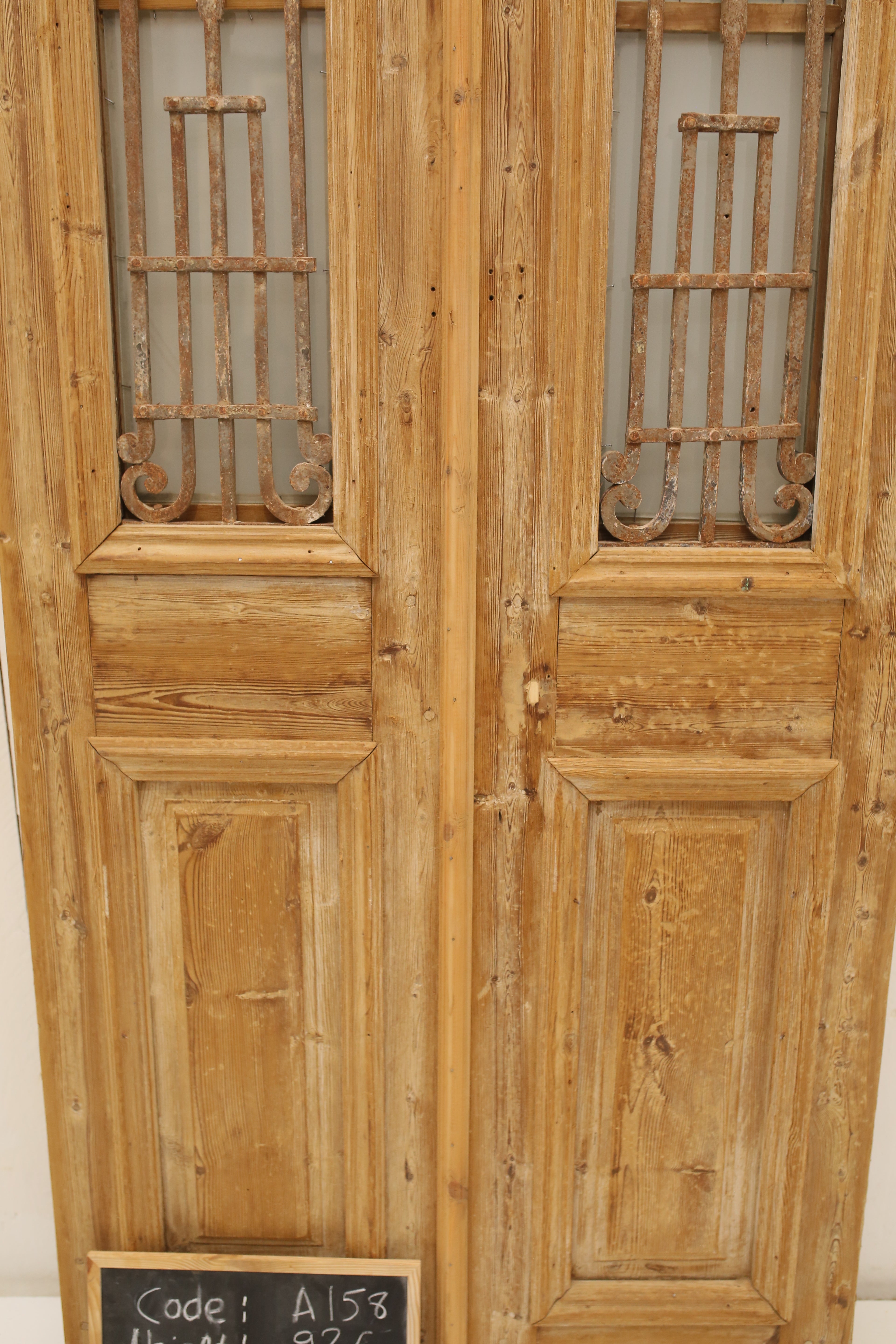 VINTAGE DBL FRENCH METAL DOOR A158