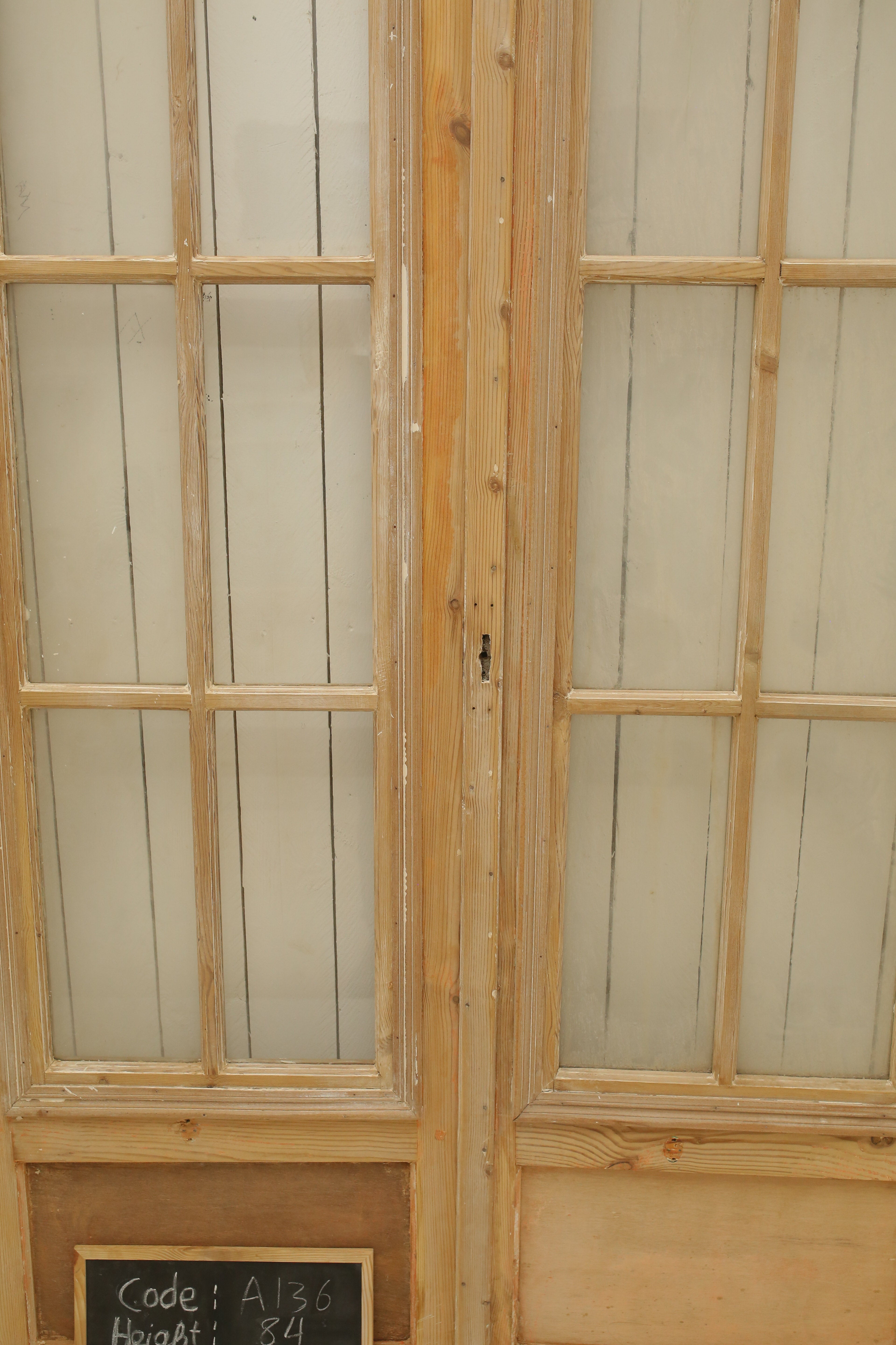 VINTAGE DBL FRENCH GLASS DOOR A136