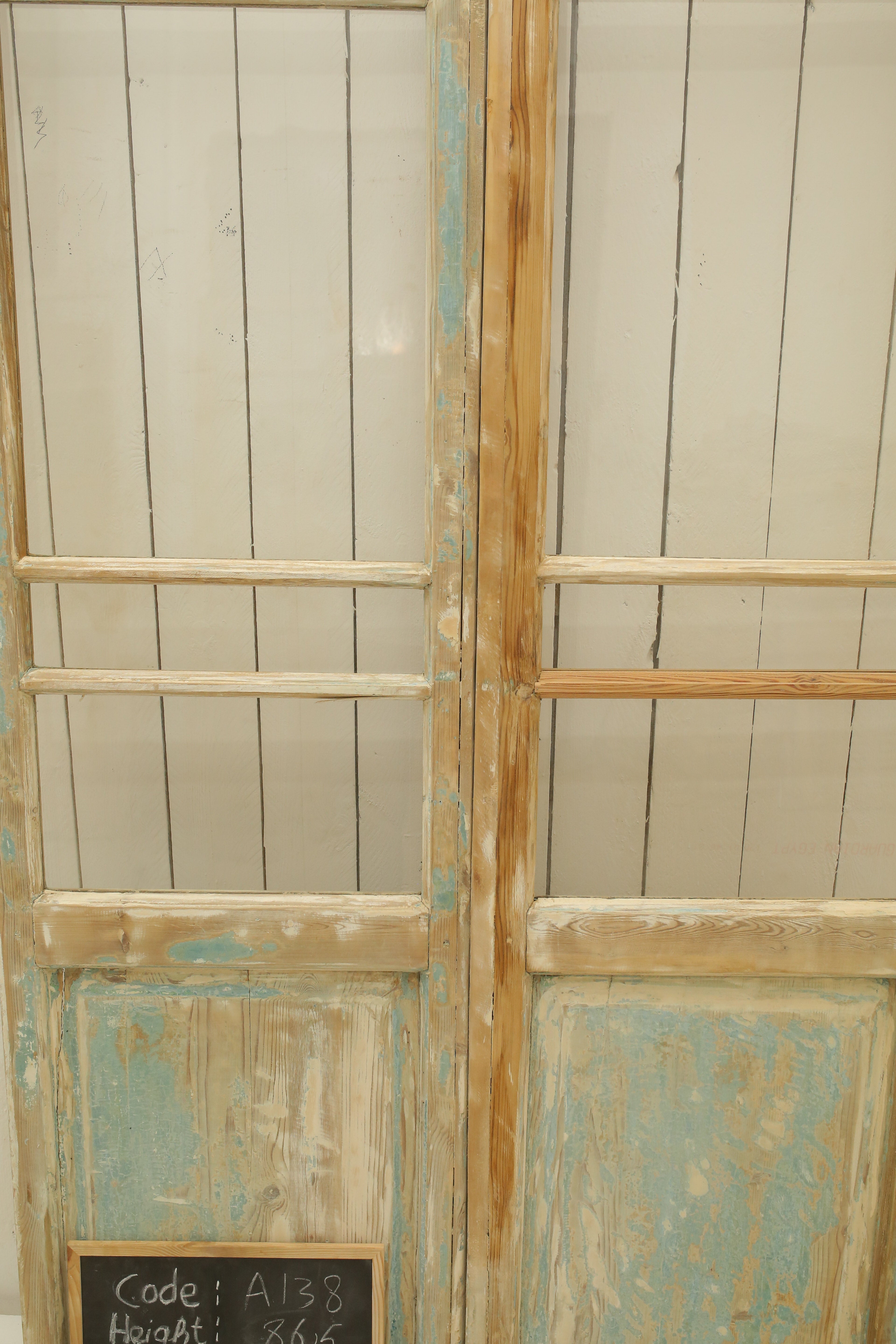 VINTAGE DBL FRENCH GLASS DOOR A138