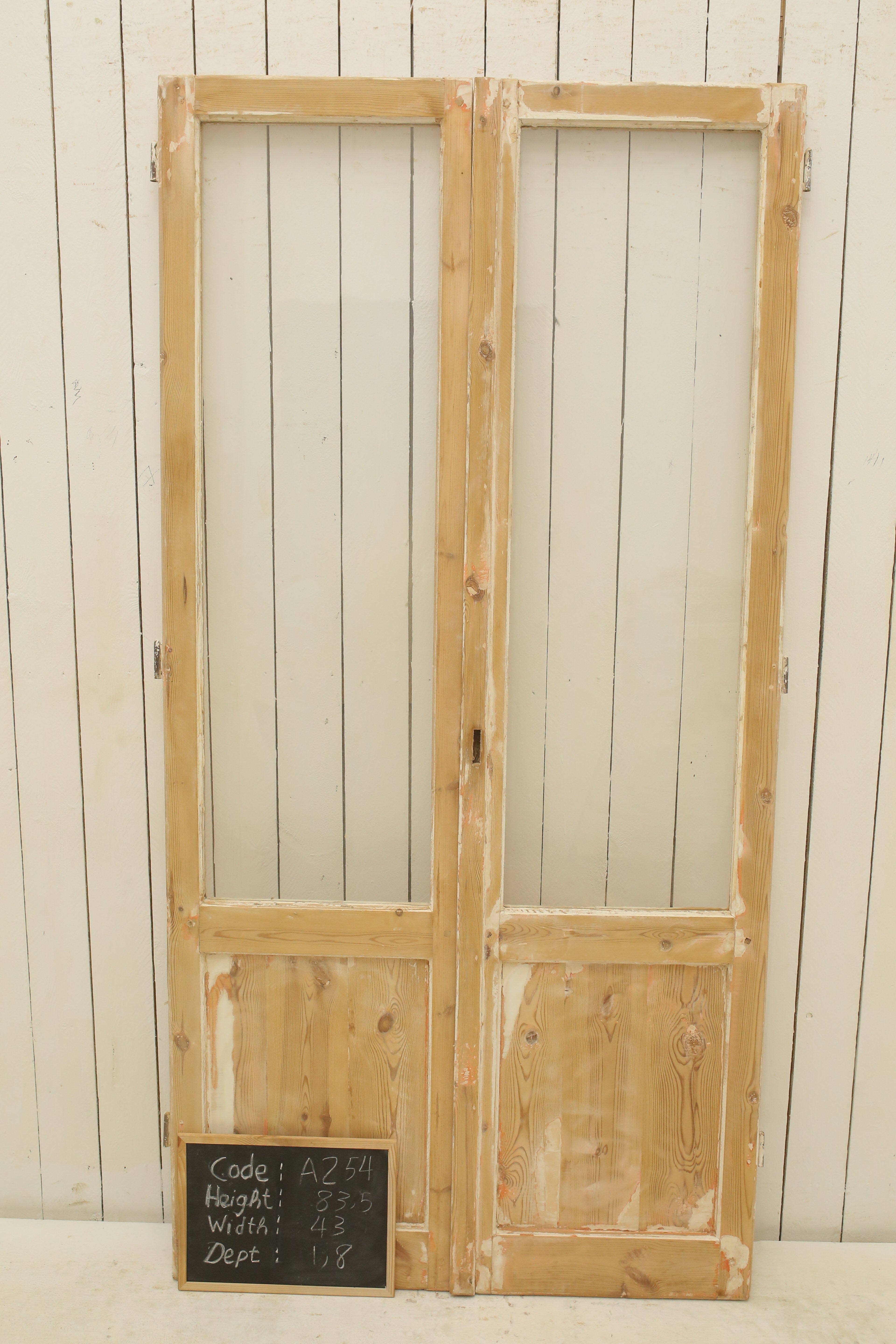 VINTAGE DBL FRENCH GLASS DOOR A254