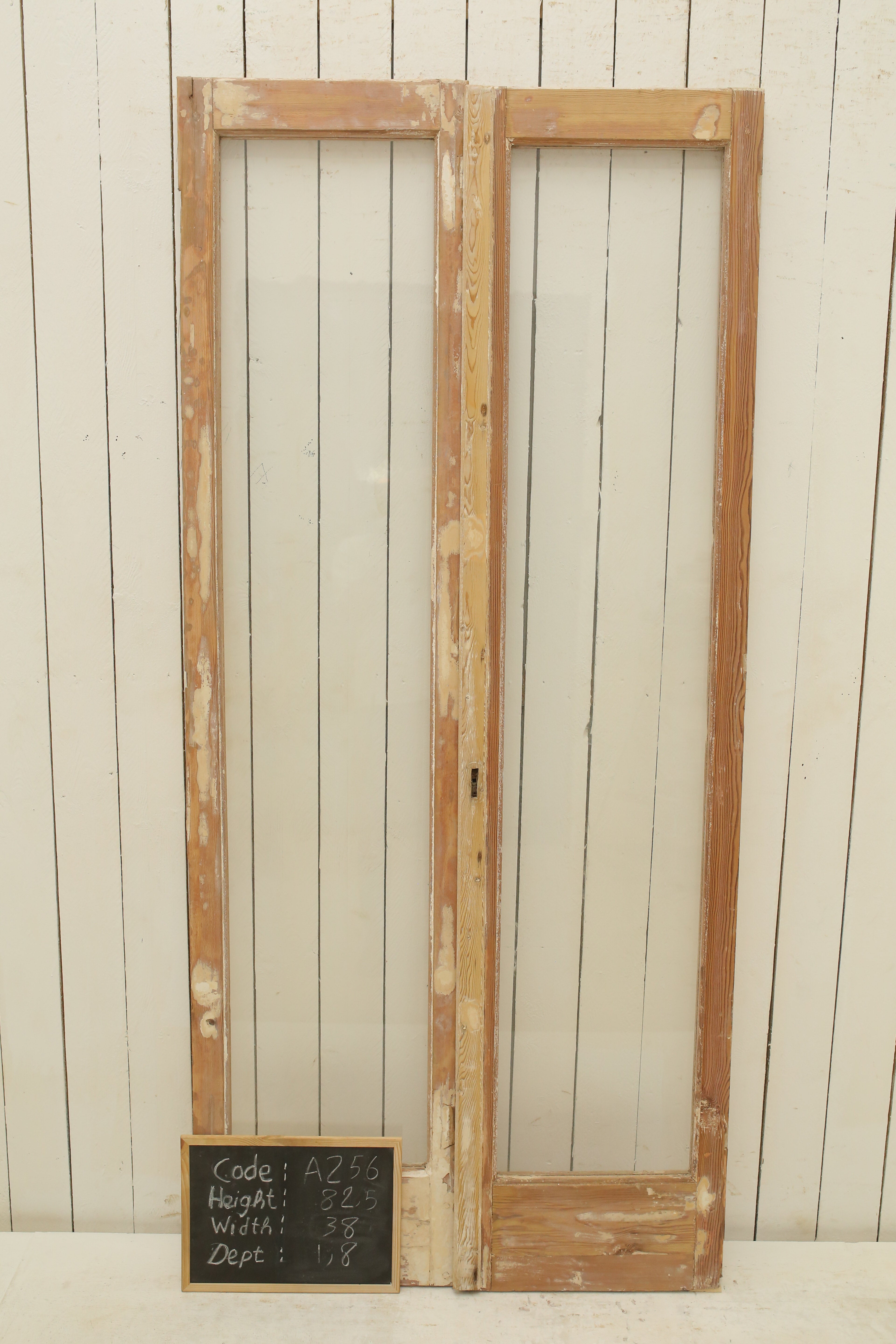 VINTAGE DBL FRENCH GLASS DOOR A256