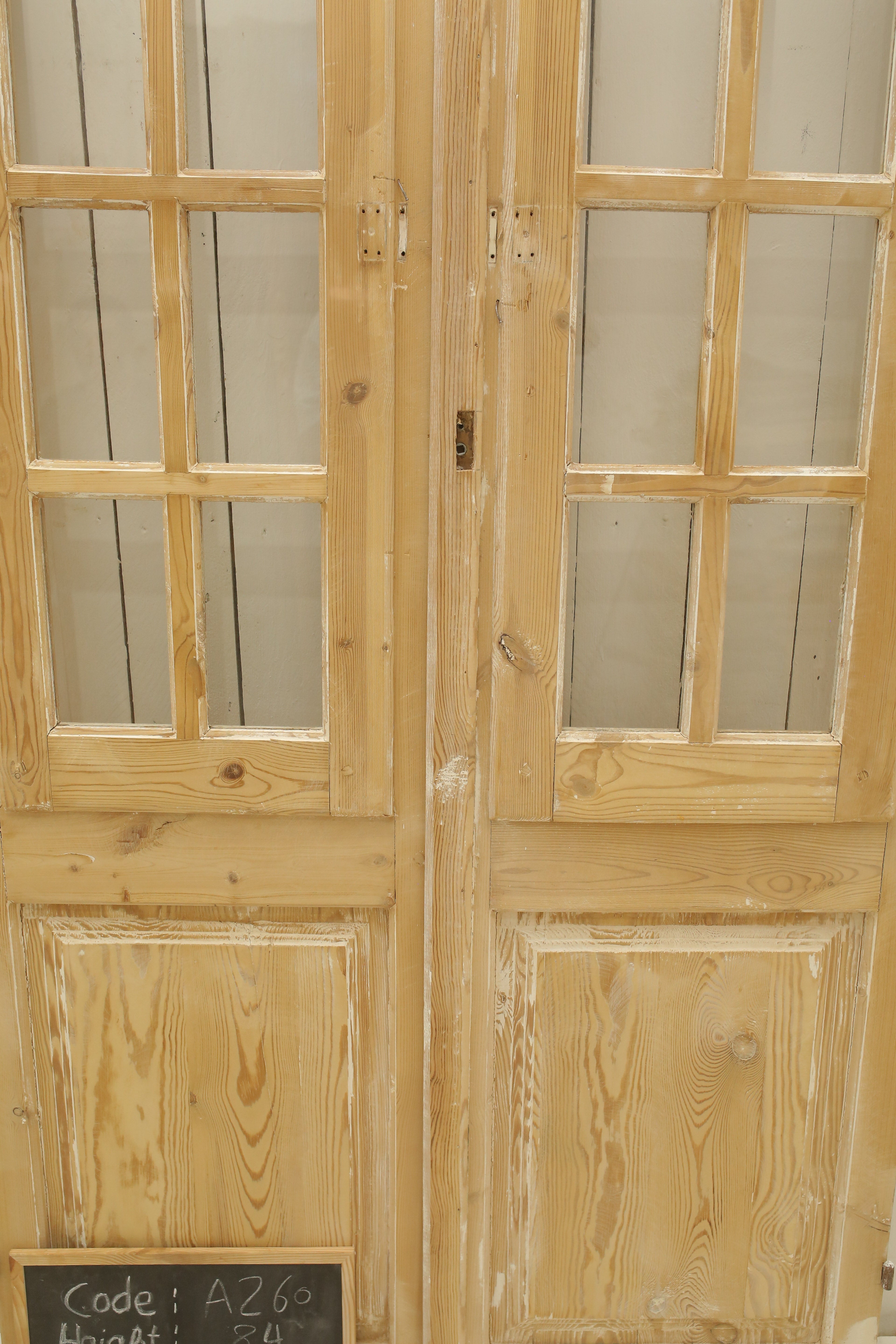 VINTAGE DBL FRENCH GLASS DOOR A260