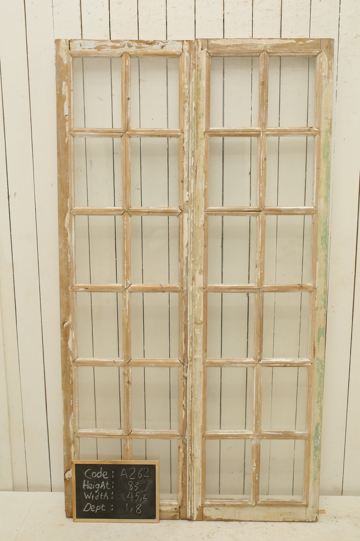 VINTAGE DBL FRENCH GLASS DOOR A262