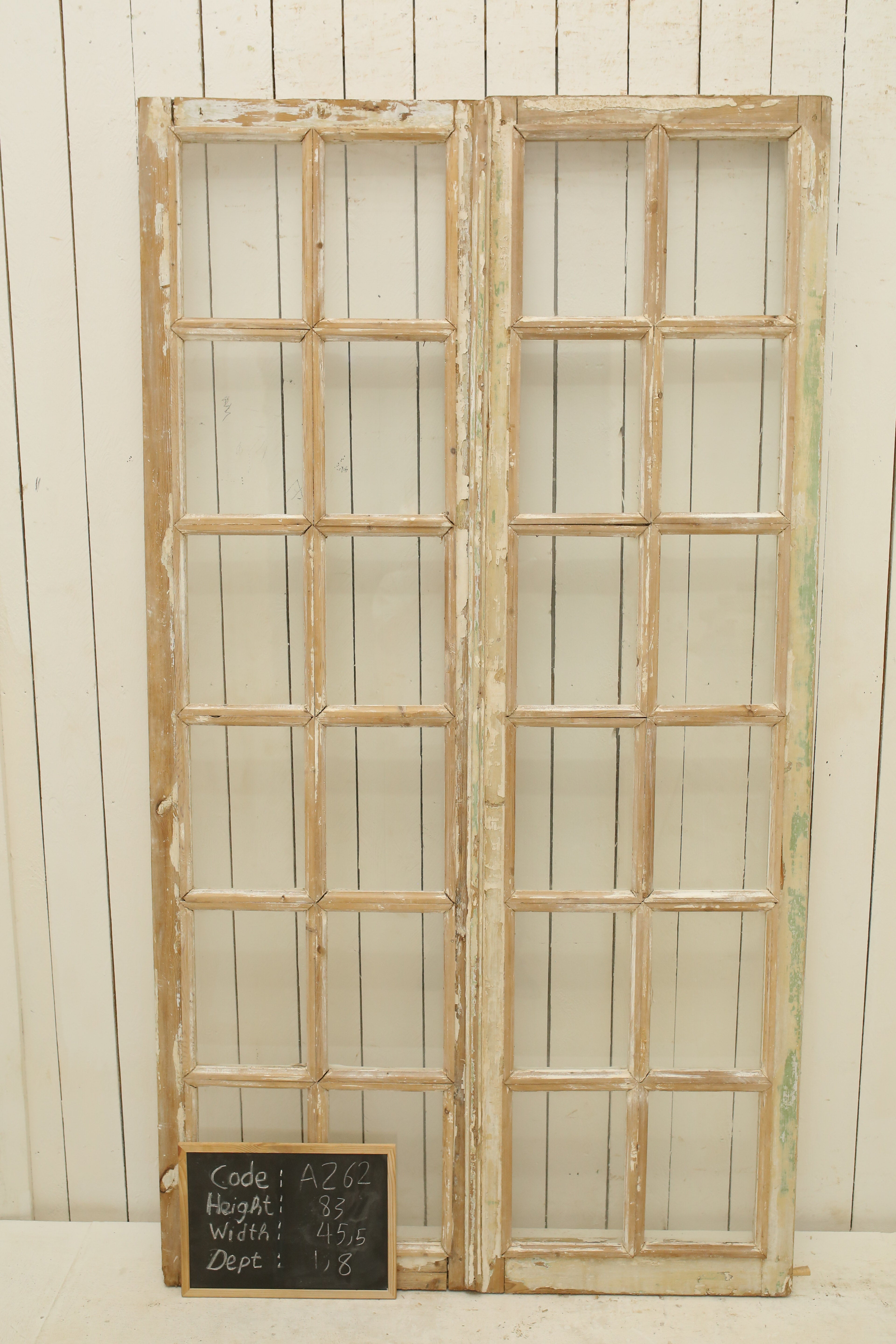 VINTAGE DBL FRENCH GLASS DOOR A262