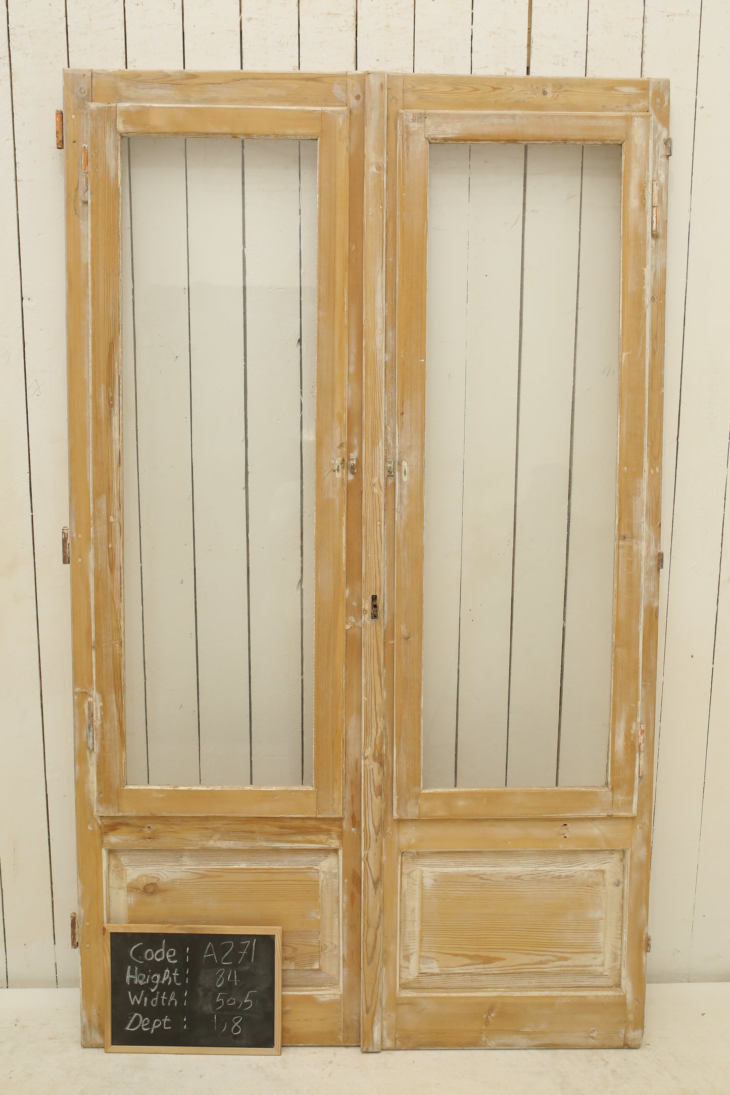 VINTAGE DBL FRENCH GLASS DOOR A271