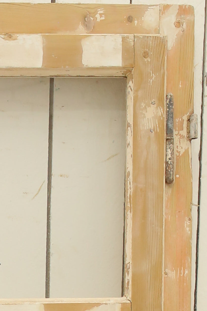 VINTAGE DBL FRENCH GLASS DOOR A272