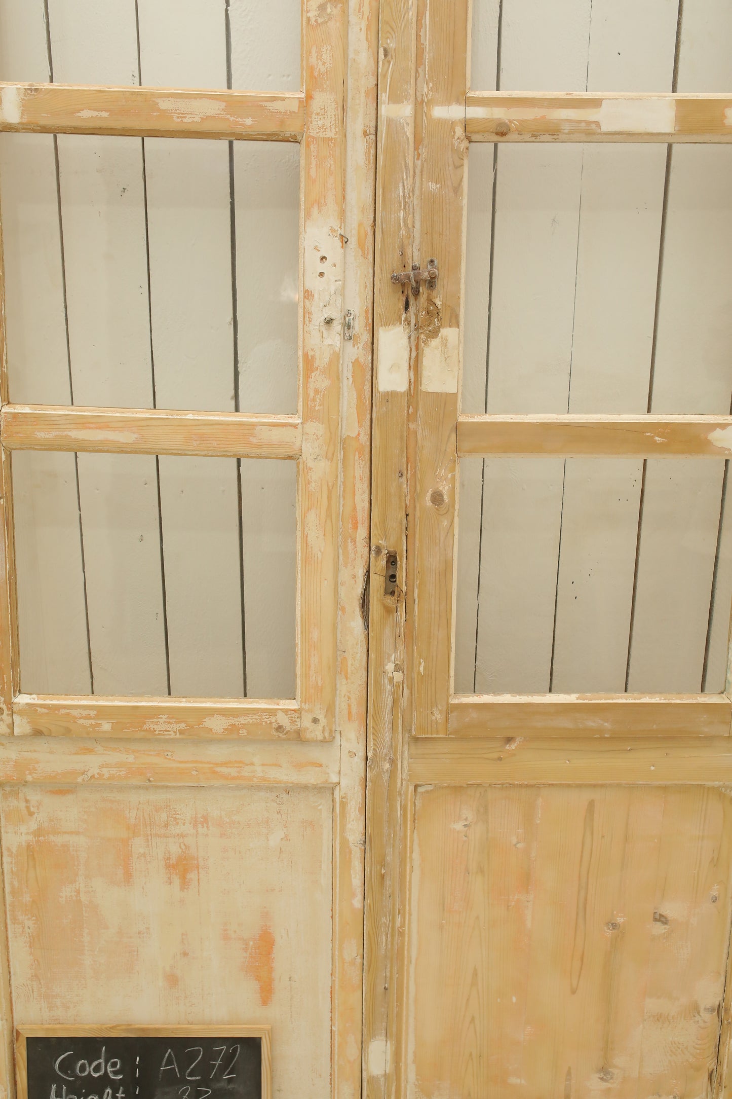 VINTAGE DBL FRENCH GLASS DOOR A272