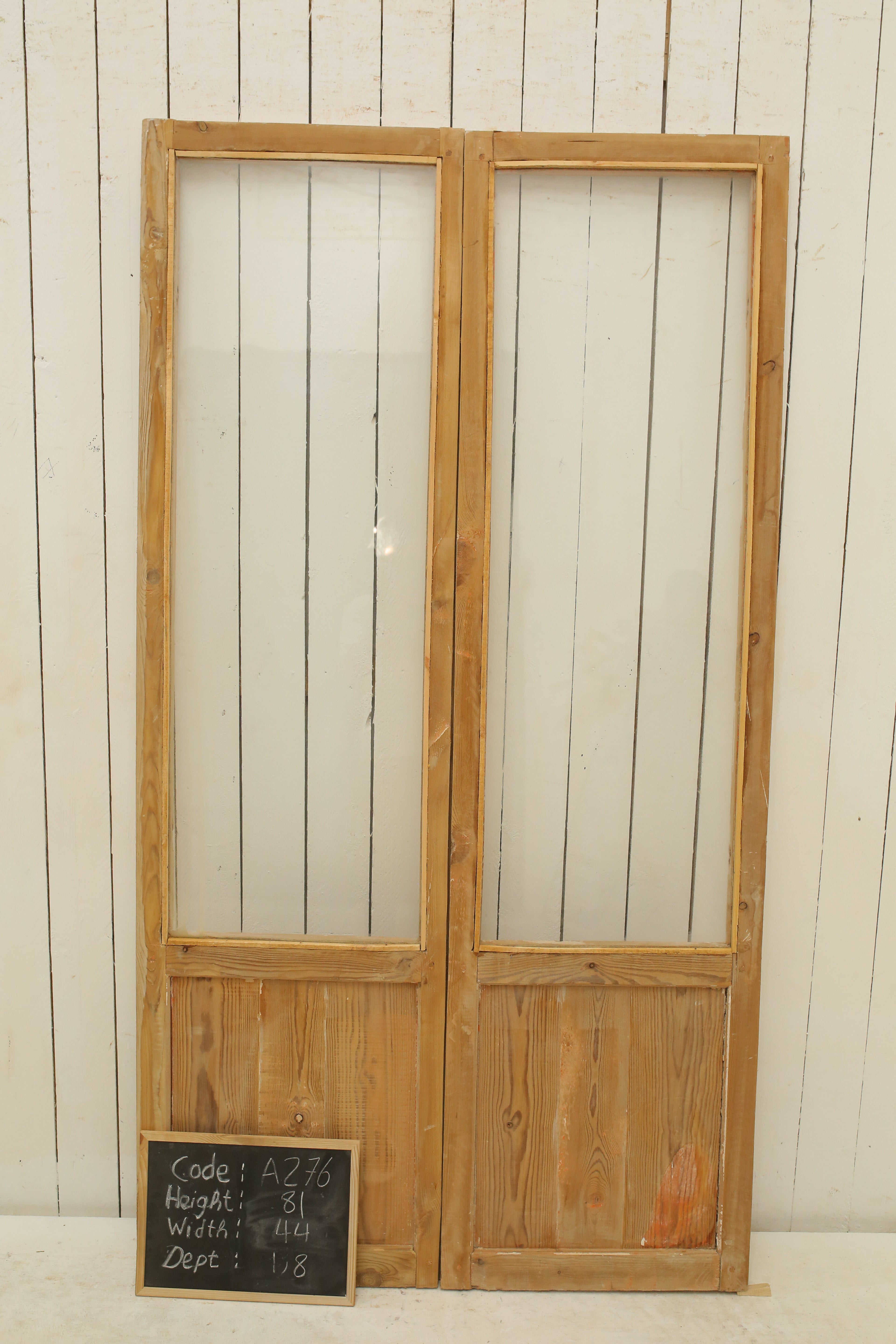 VINTAGE DBL FRENCH GLASS DOOR A276