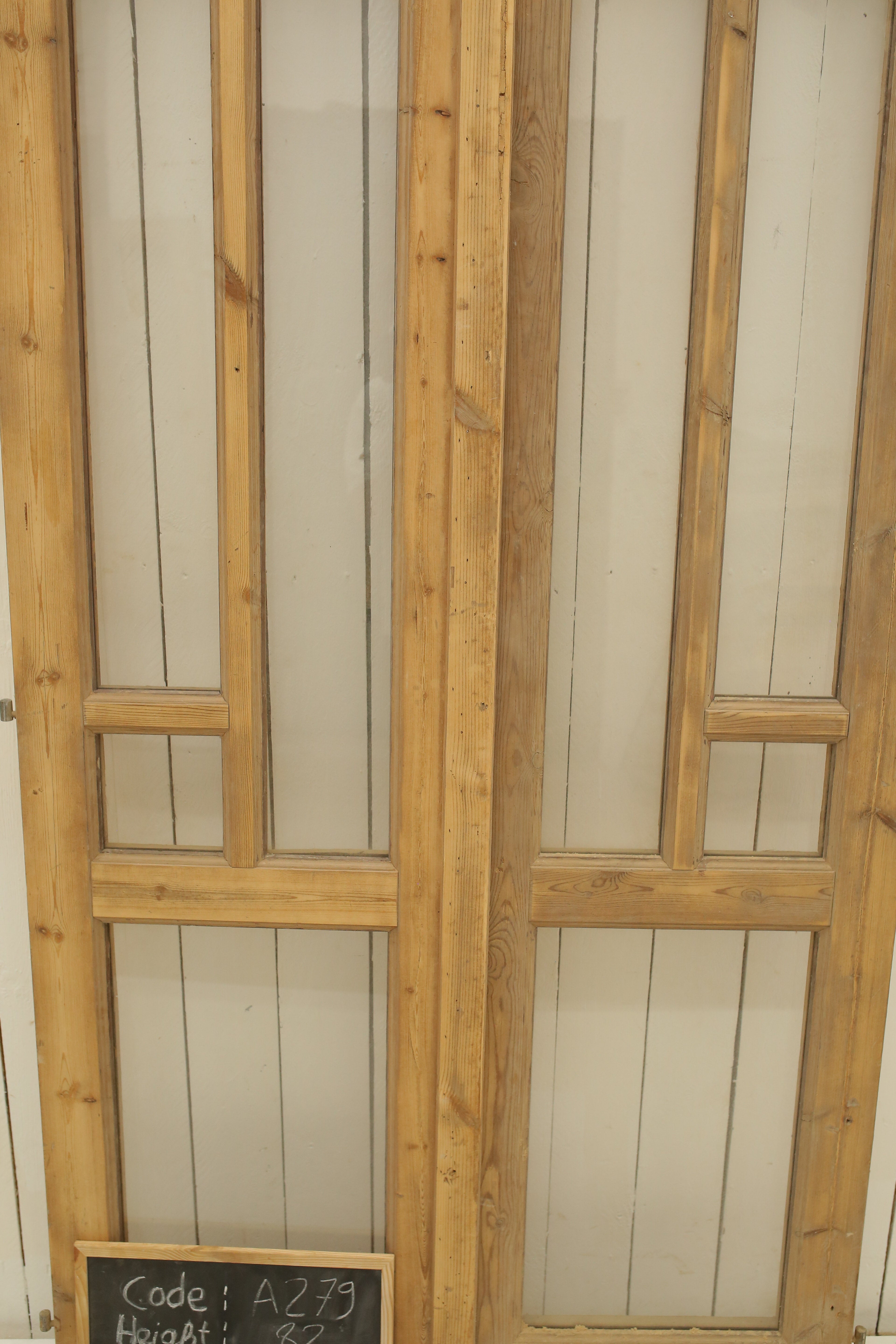 VINTAGE DBL FRENCH GLASS DOOR A279