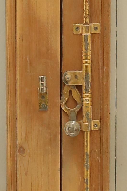 VINTAGE DBL FRENCH GLASS DOOR A279