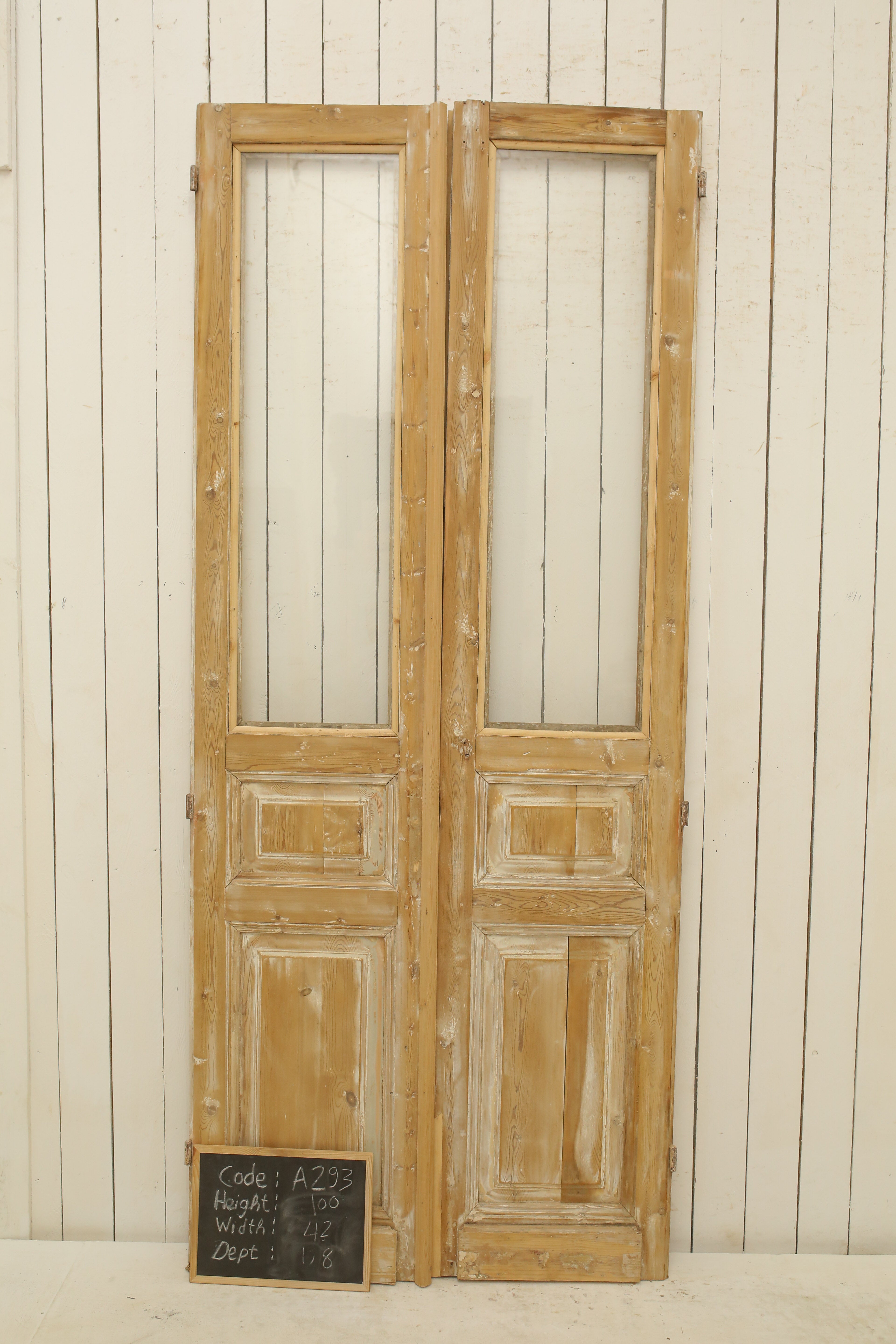 VINTAGE DBL FRENCH GLASS DOOR A293