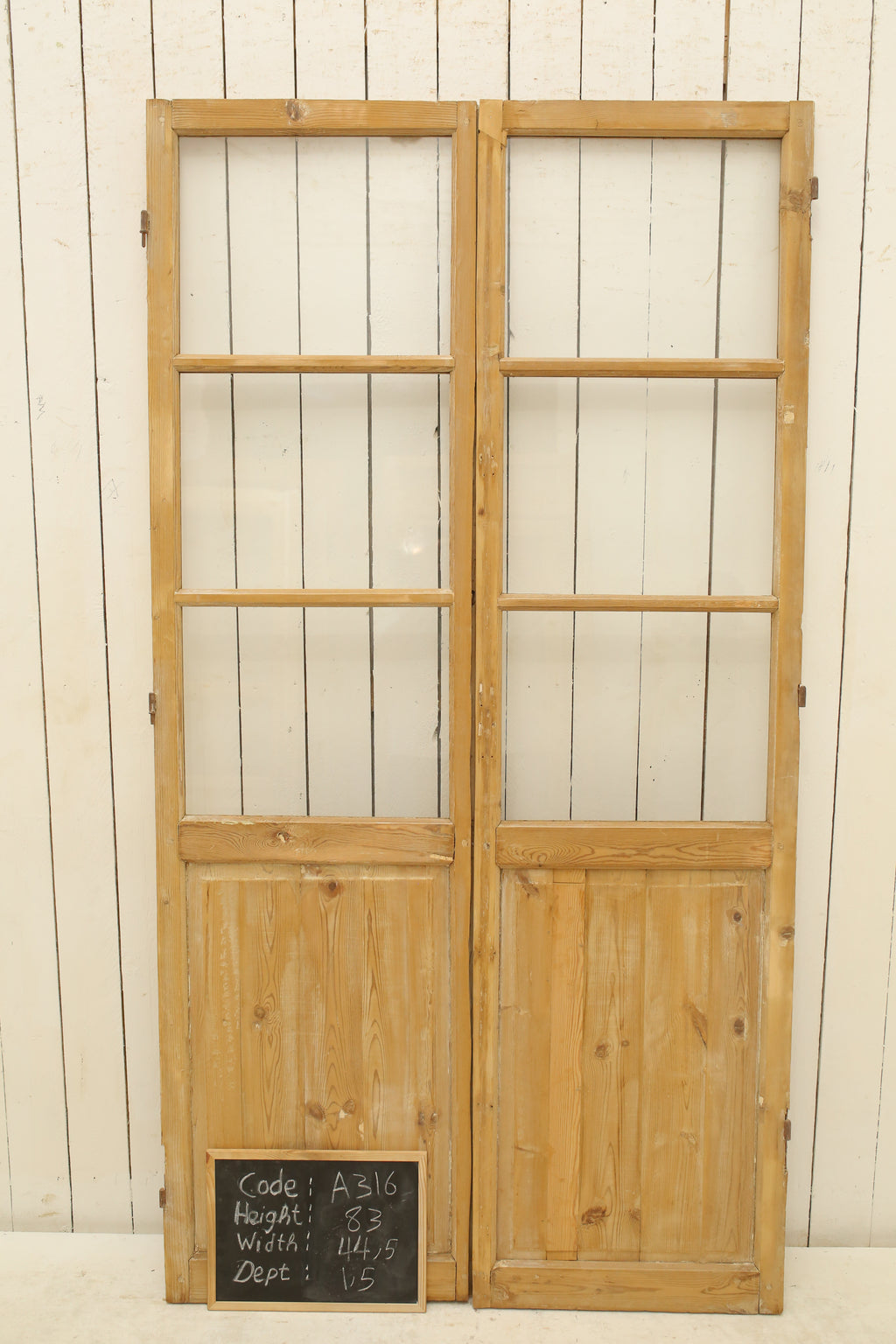 Vintage Double French Doors (with Glass) - A316