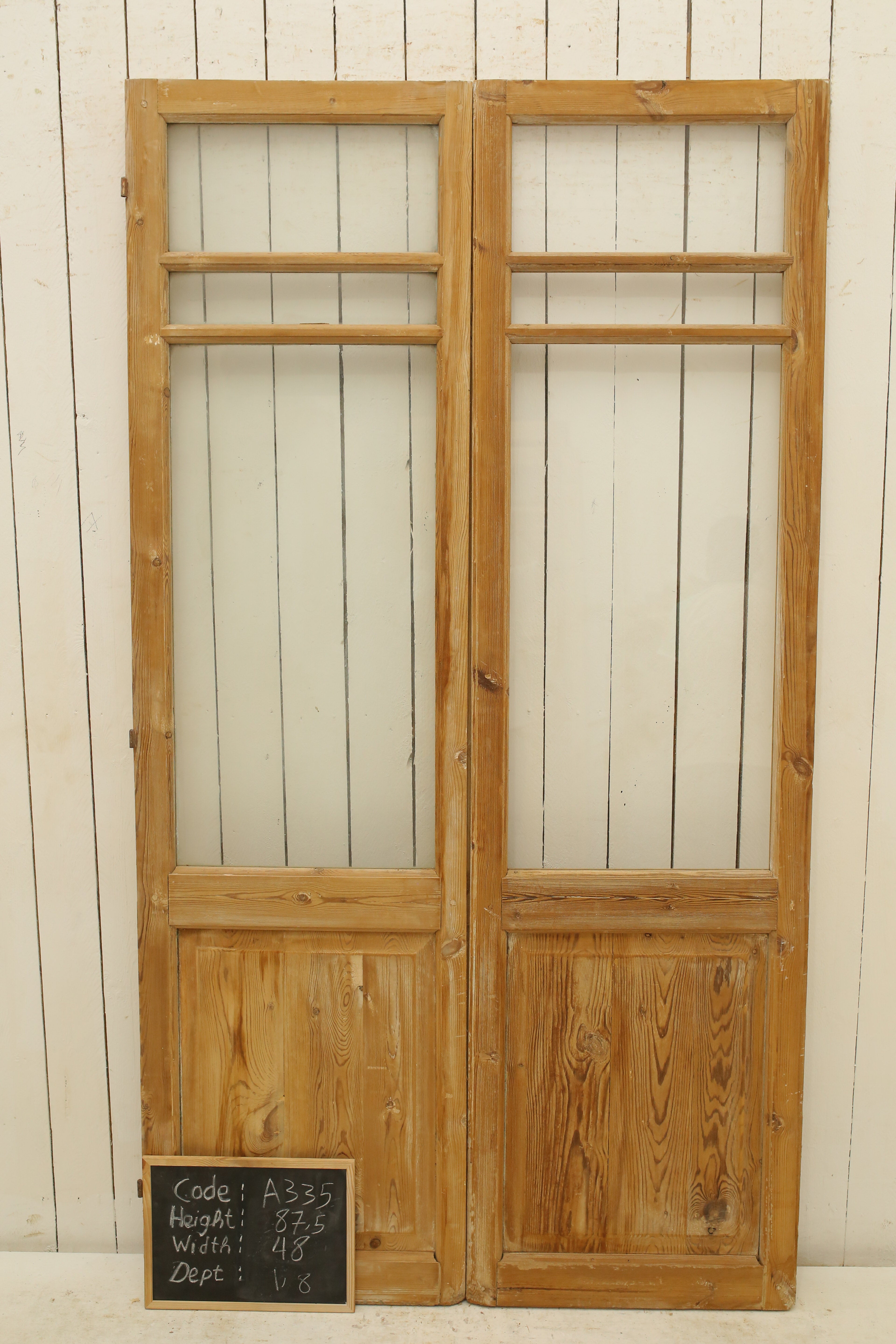 VINTAGE DBL FRENCH GLASS DOOR A335