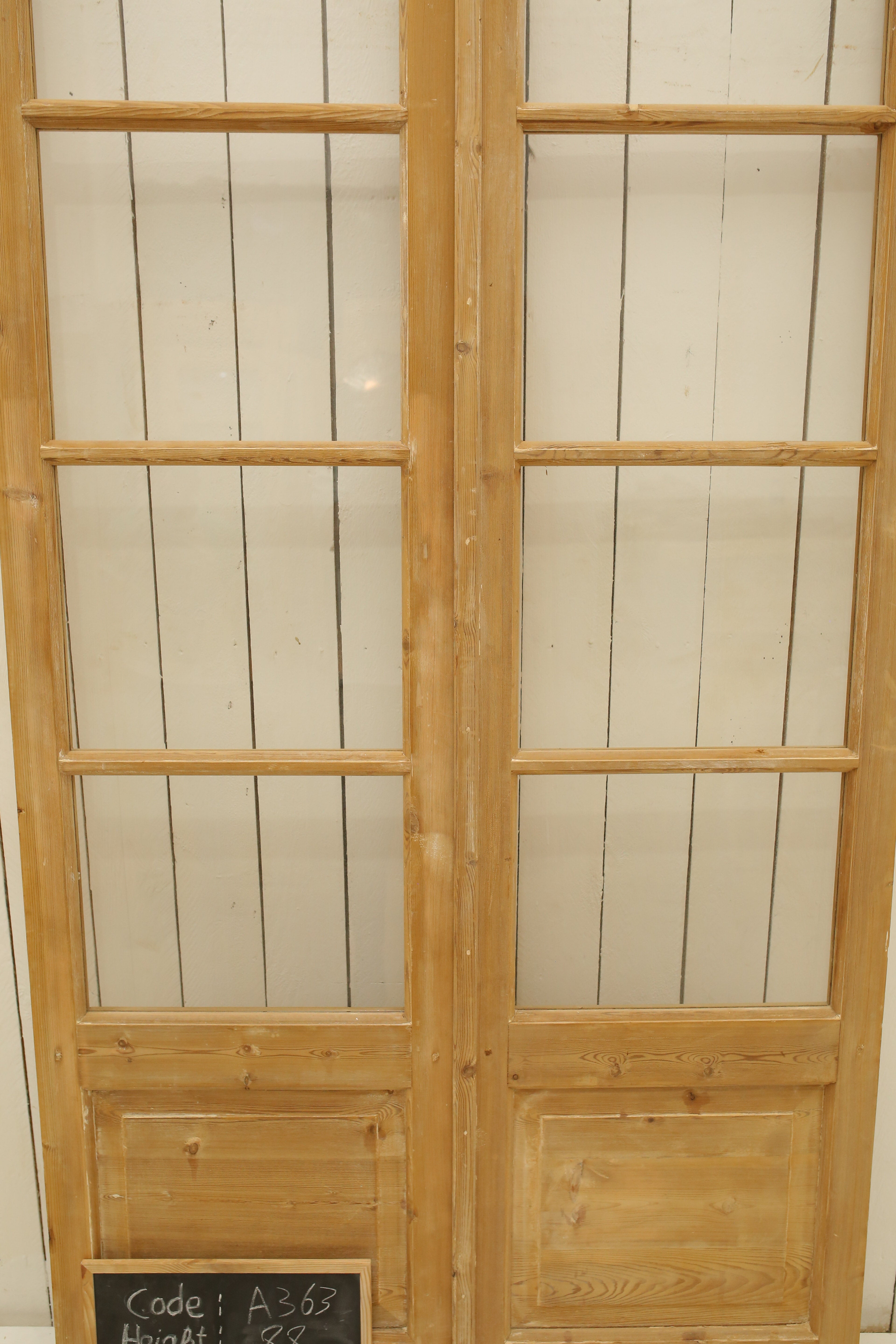 VINTAGE DBL FRENCH GLASS DOOR A363